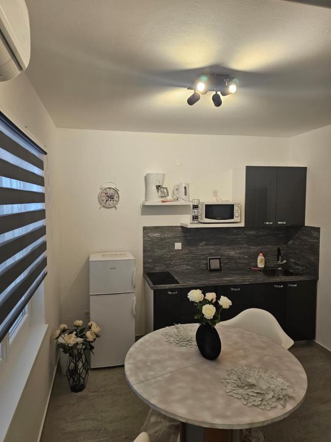 Apartments Miriam Srima 보디체 외부 사진
